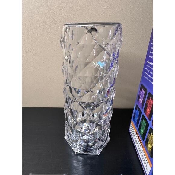 GLOBE LED Integrated Rechargeable Crystal Portable Touch Lamp with Remote New - Picture 10 of 16